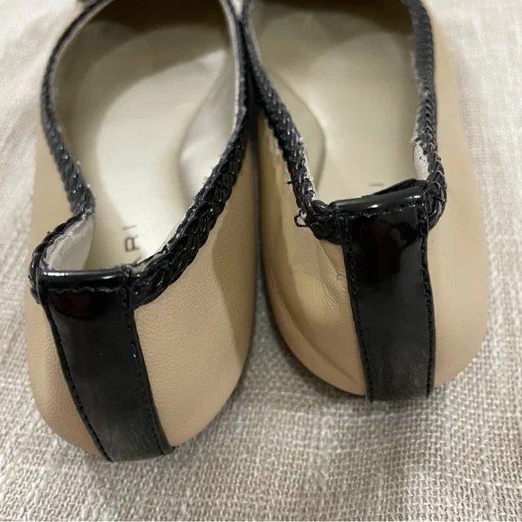 Tahari Leather TA Voyage Tan and Black Two-Toned Ballet Flat Shoes Size 7M - Picture 5 of 7